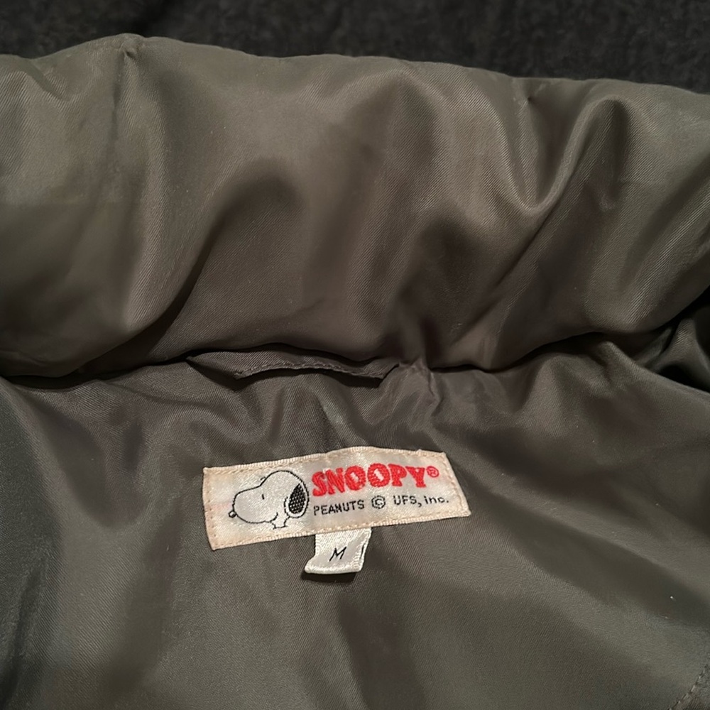 UFS Inc. Peanuts Snoopy *RARE* Women’s Embroidered Down Puffer Coat - Picture 16 of 16